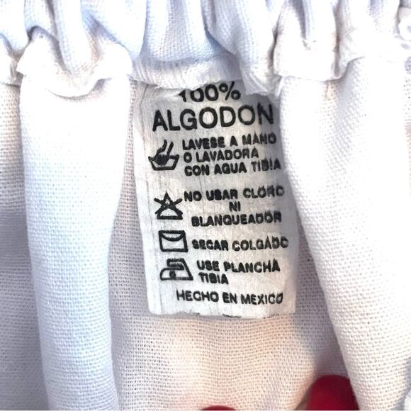 Mexican Boho Embroidered Floral off the Shoulder White Cropped Blouse - Picture 7 of 7